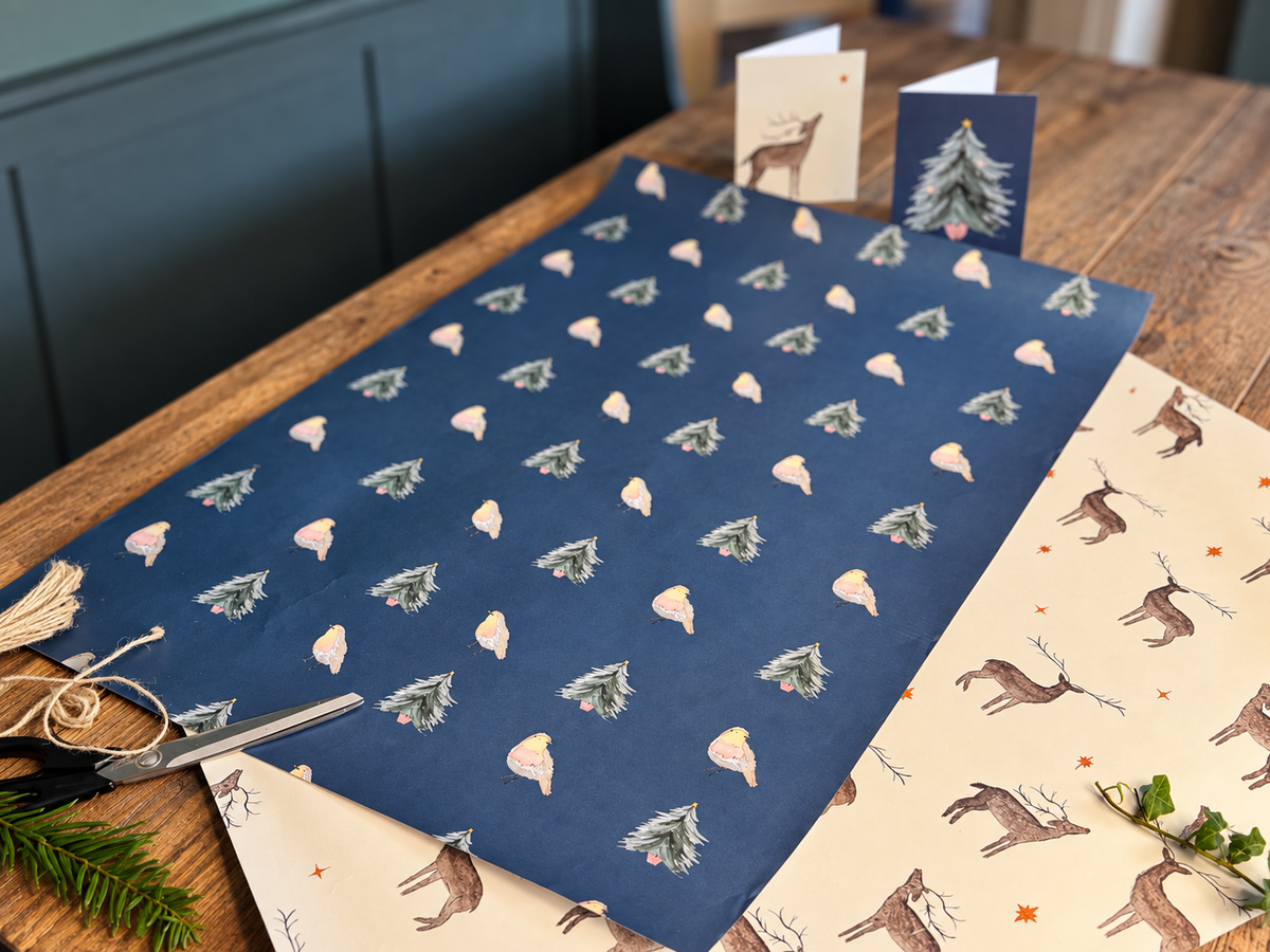 Christmas Gift Wrap Duo | 2 x 50 x 70cm | FSC Recyclable Paper | Reindeers & Robins